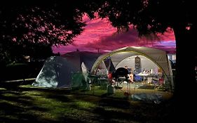 Pohara Beach Top 10 Holiday Park